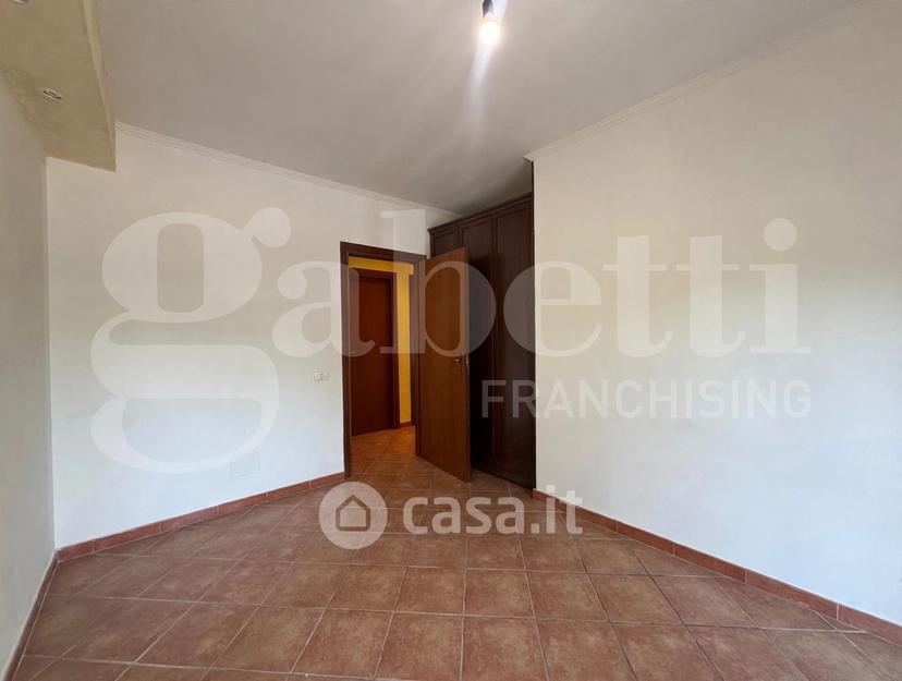 Quadrilocale in Via Camerano — foto 25 di 29