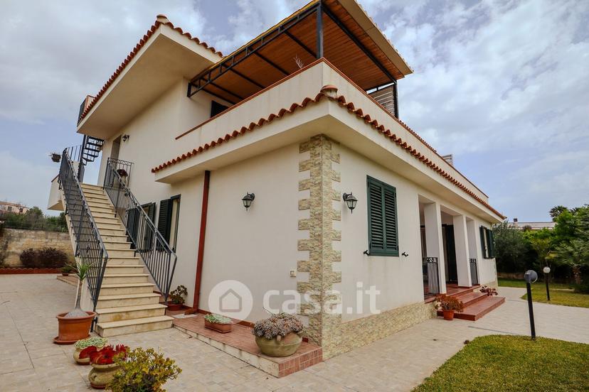 Villa in Via G. Martino — foto 31 di 68