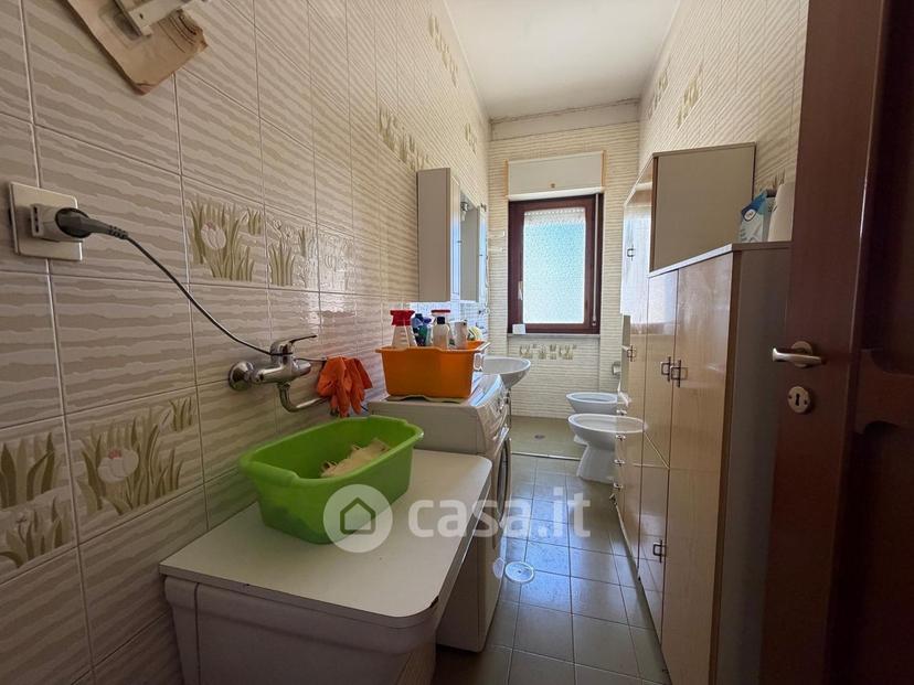 Stanza in Via Alessandro Manzoni 1 — foto 8 di 10