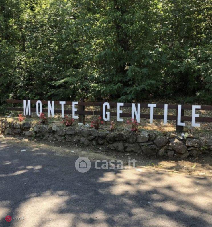 Villa in Via delle Cerquette 122