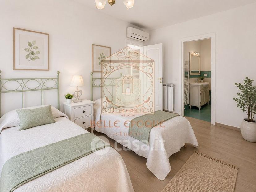 Villa in Via Massaua 70 — foto 13 di 24