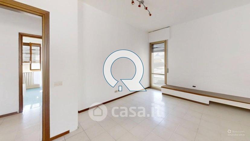 Trilocale in Via Roma 55 — foto 3 di 39