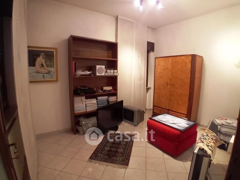 Villa in Via Giacomo Matteotti — foto 19 di 42