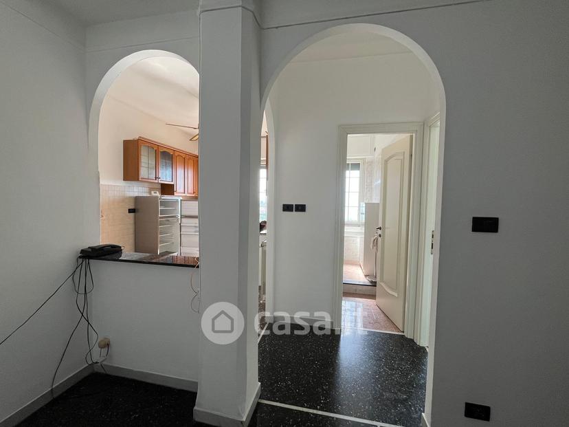 Bilocale in Via dei Sessanta 7 — foto 3 di 34