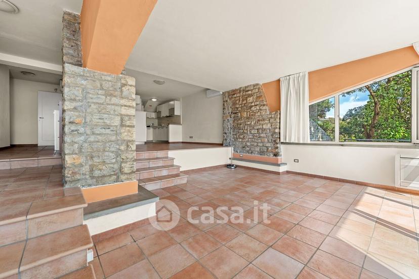 Villa in Via del Glicine 2 — foto 18 di 41