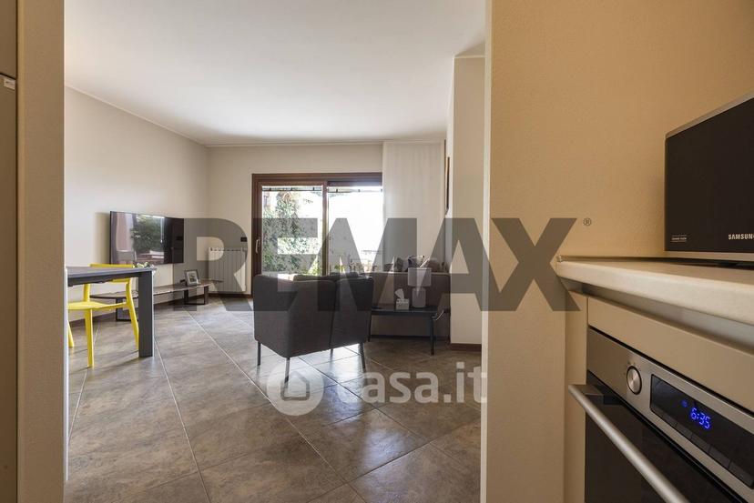 Bilocale in Via Lago Maggiore 4 — foto 7 di 25