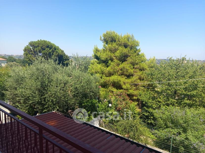 Trilocale in Via Per Frisa — foto 12 di 40