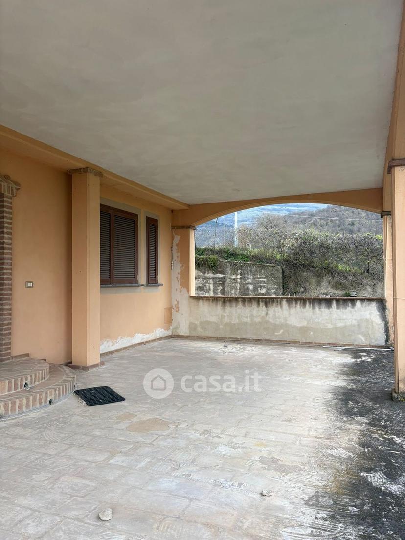 Villa in Via Dante Alighieri 23 — foto 21 di 48