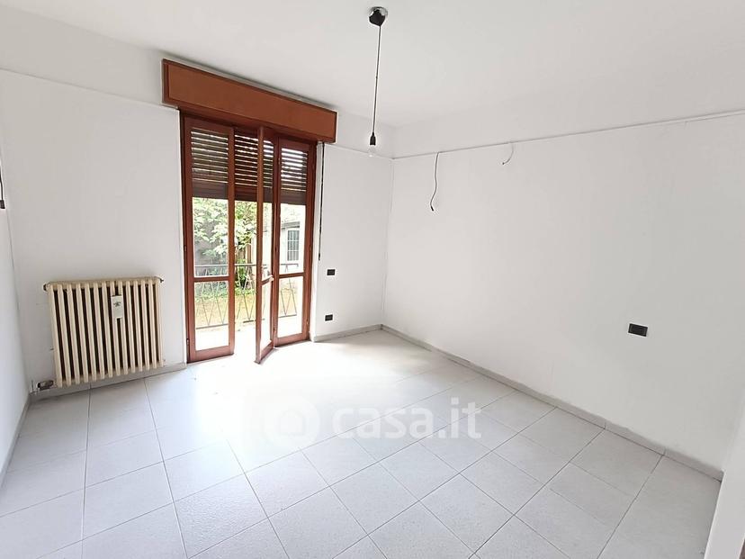 Quadrilocale in Via Cesare Battisti 18 — foto 7 di 37