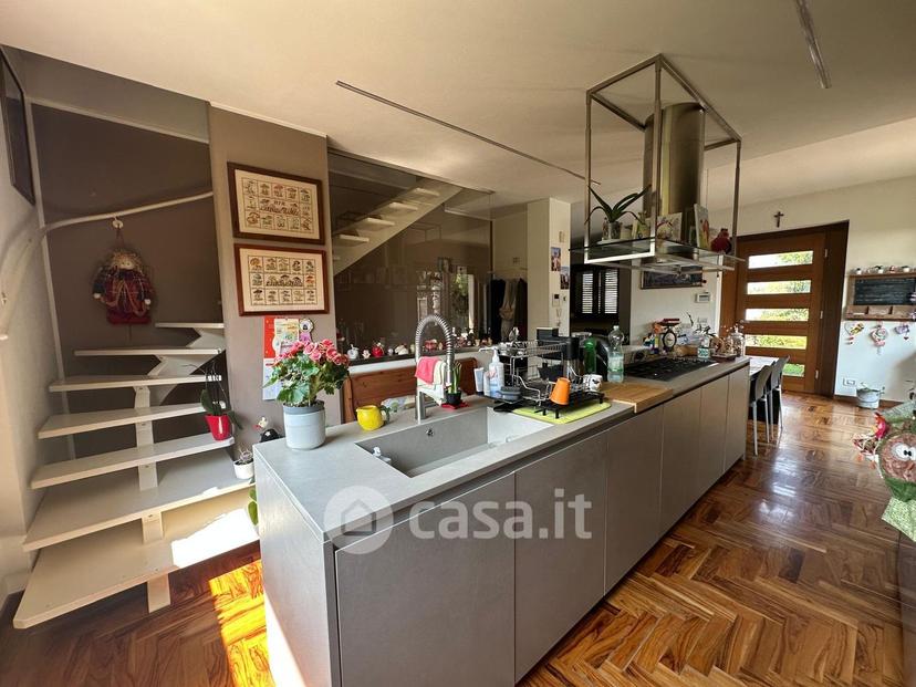 Appartamento in Via Rotone 27 — foto 4 di 82