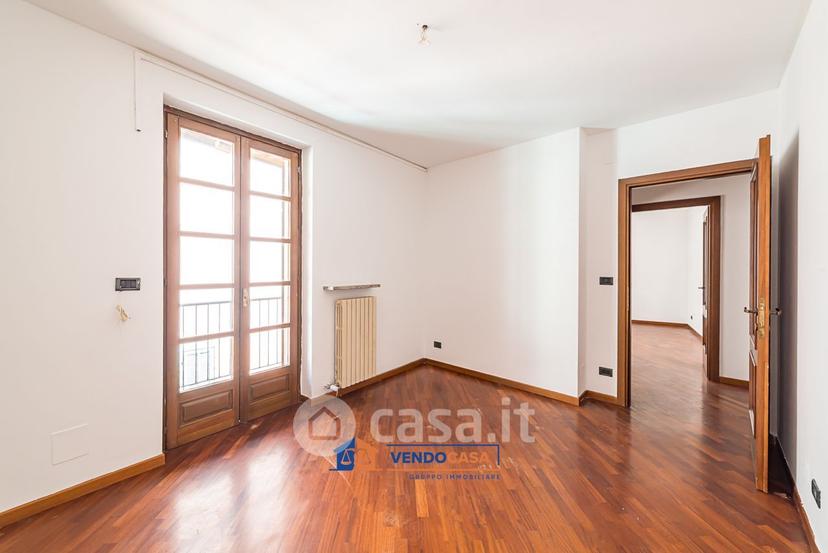Trilocale in Via Costanzo Rinaudo 18 — foto 8 di 20