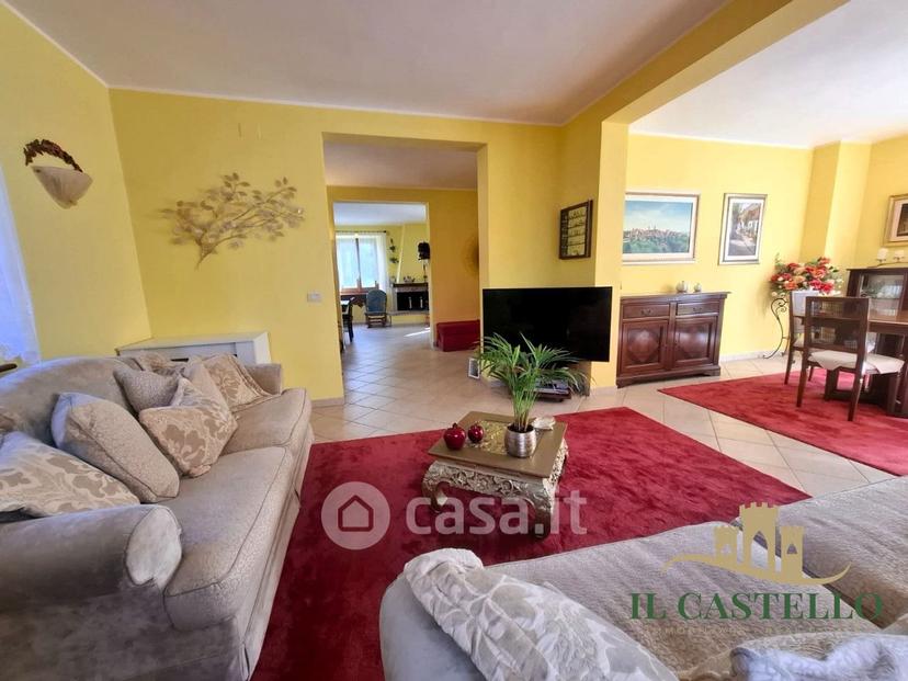 Villa in Via Garibaldi — foto 37 di 42