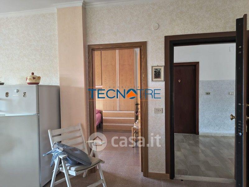 Quadrilocale in Via U. Foscolo 44 — foto 12 di 29
