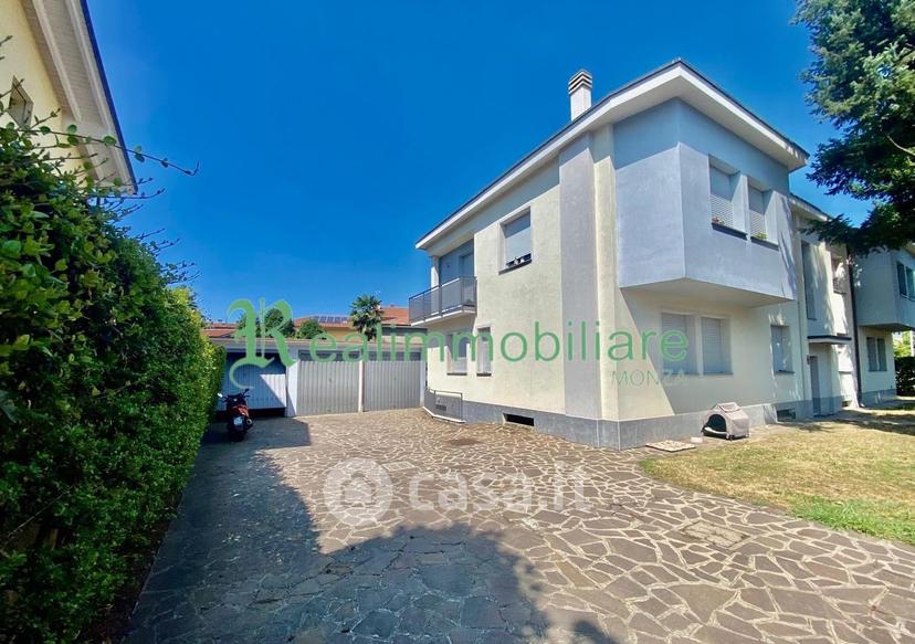 Villa in Via A. Modigliani 9 — foto 4 di 9