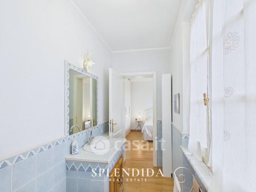 Villa in Via Frasso — foto 7 di 36