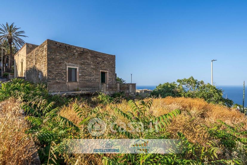 Villa in Via Conitro 53 — foto 43 di 59