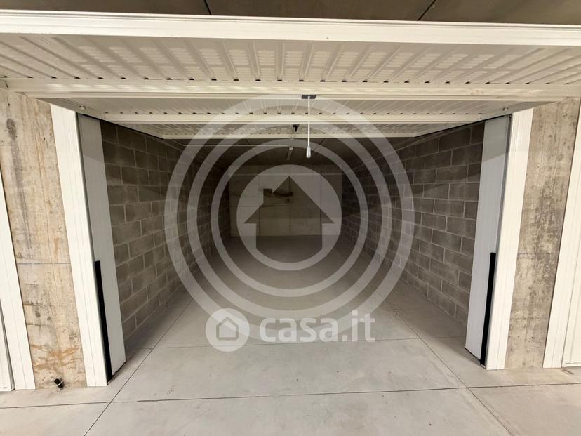 Trilocale in Via Filippo Turati 10 — foto 2 di 20