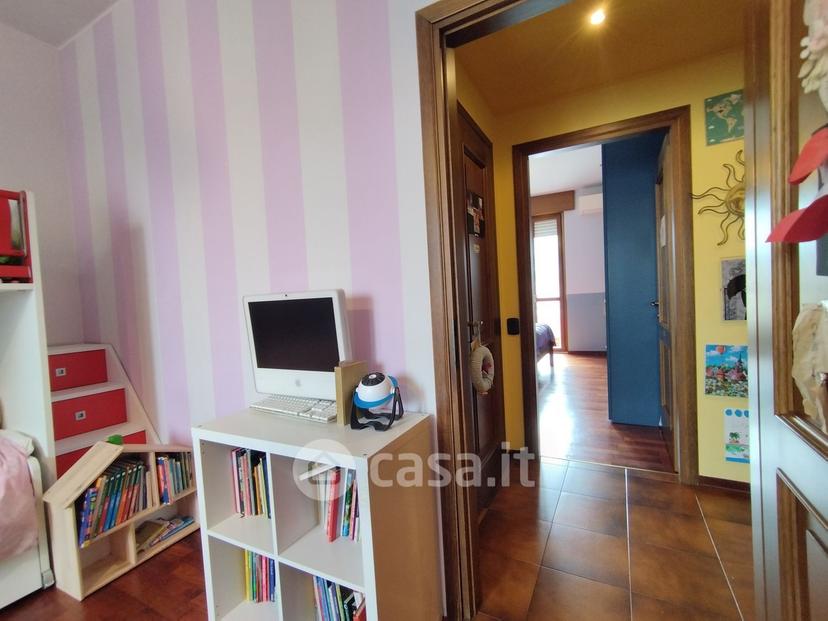 Trilocale in Via Volturno — foto 35 di 35