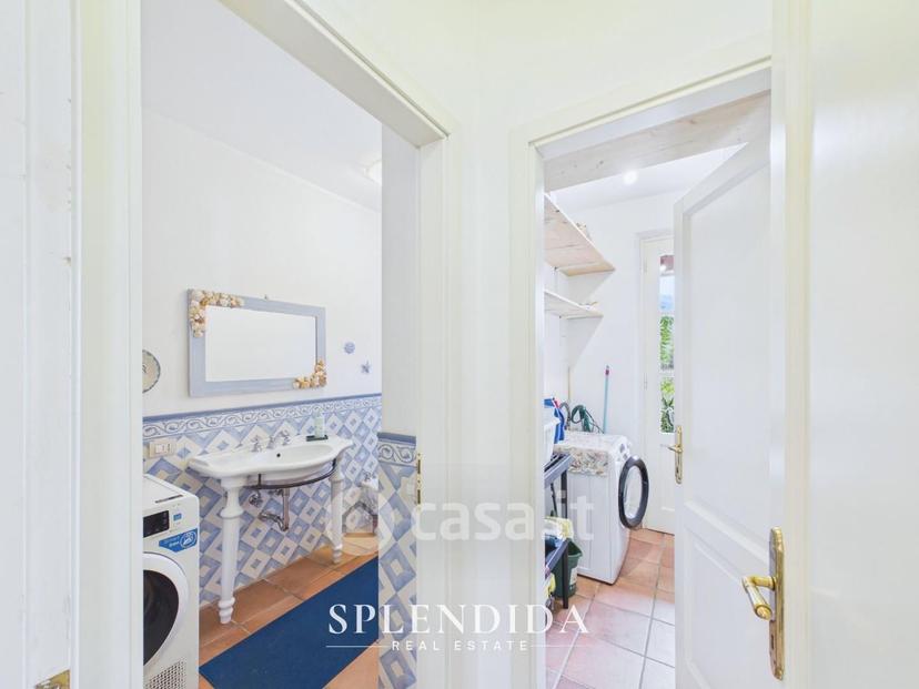Villa in Via Frasso — foto 34 di 36