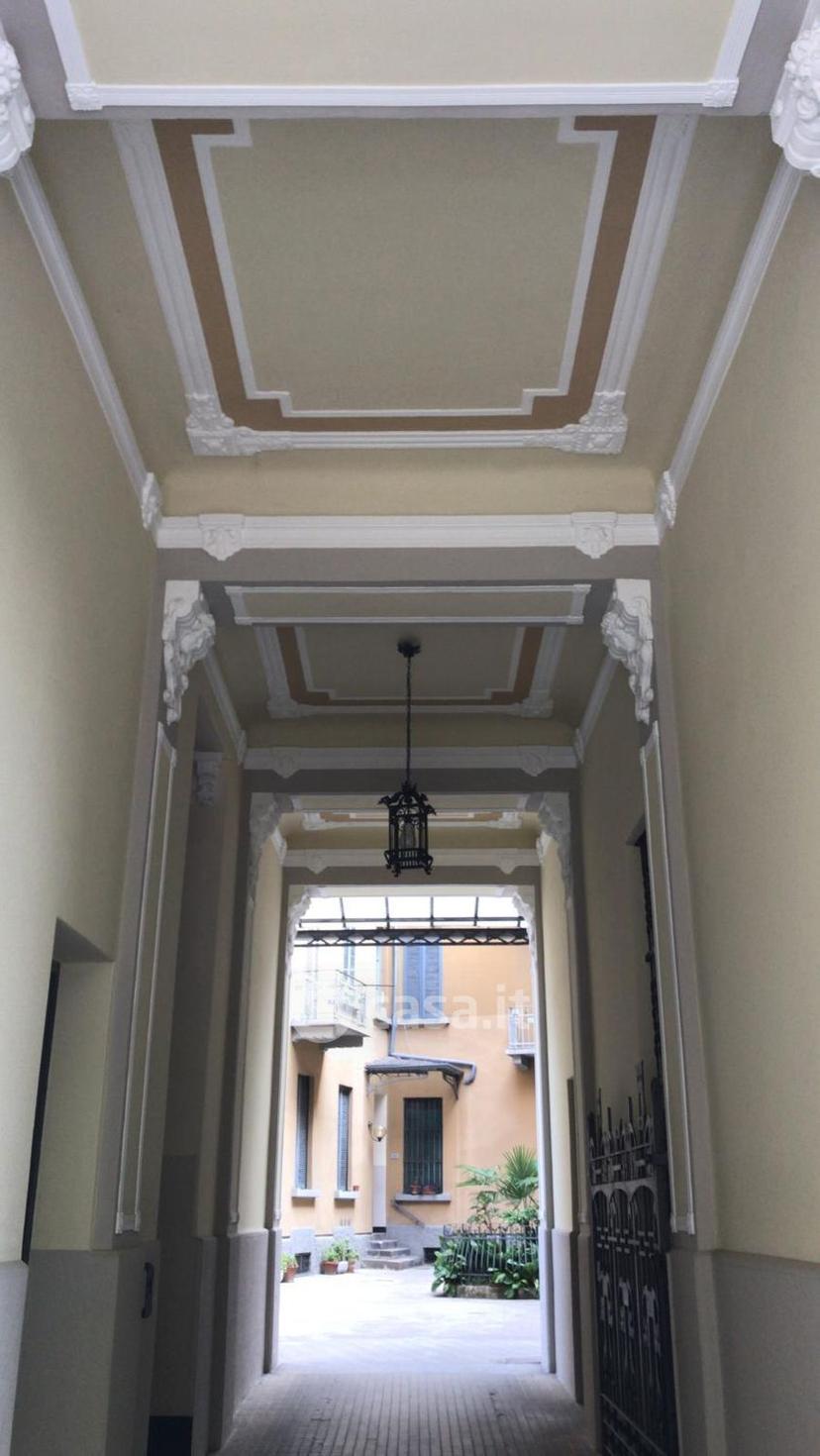 Trilocale in Viale Certosa 14
