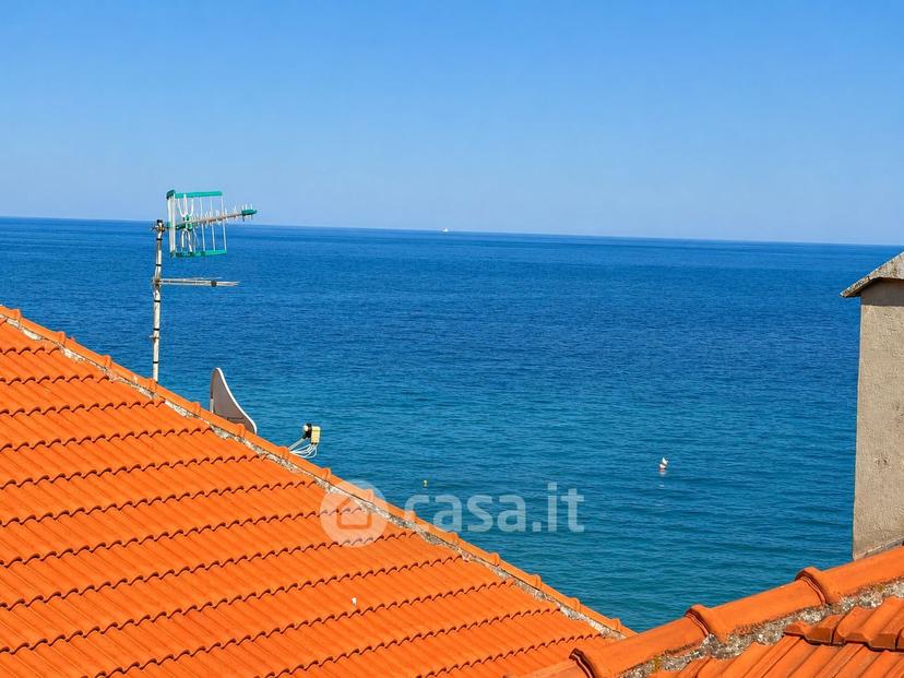 Quadrilocale in Via XX Settembre — foto 3 di 13