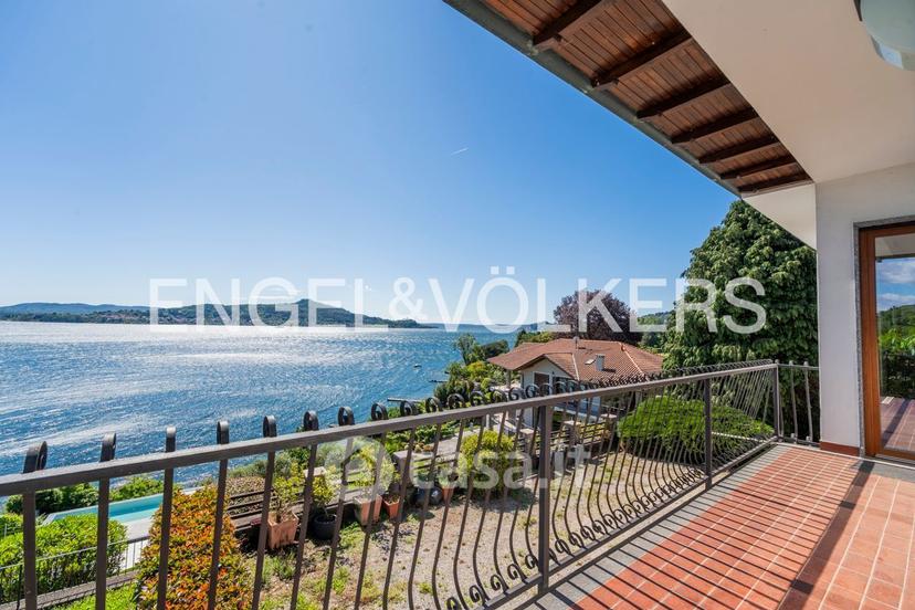 Villa in Via Sempione 164 — foto 32 di 34