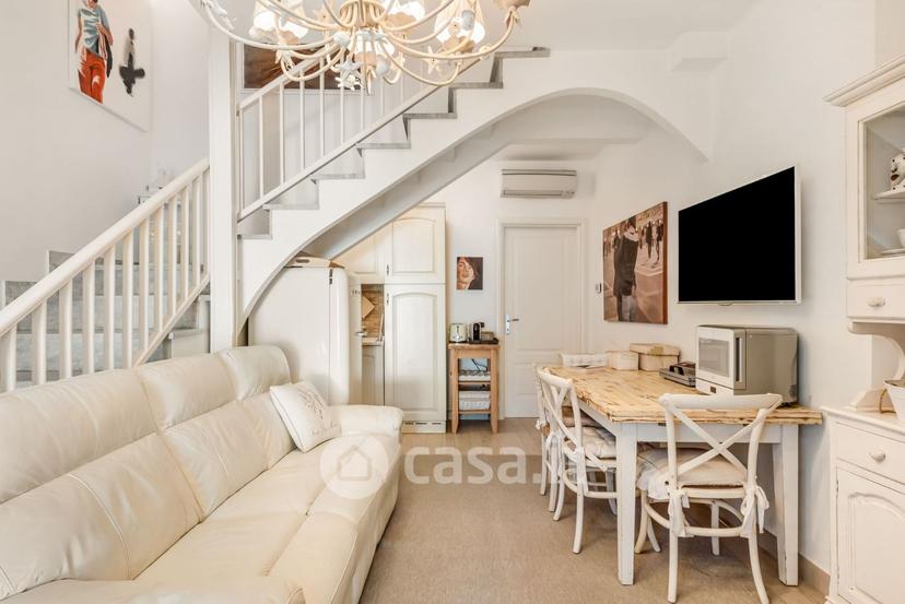 Villa in Via Piave — foto 12 di 18