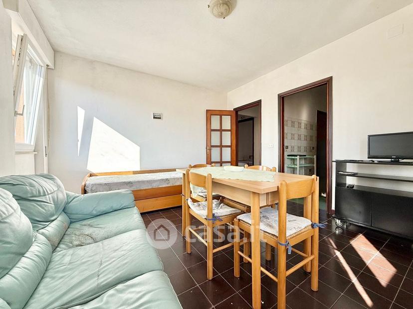 Quadrilocale in Via Indipendenza 3 — foto 23 di 25