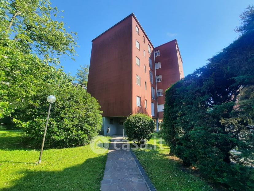 Trilocale in Via Pietro Nenni 3 — foto 20 di 29