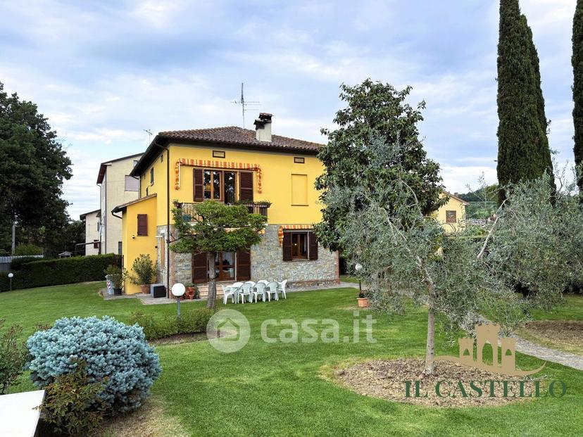 Villa in Via Garibaldi — foto 10 di 42