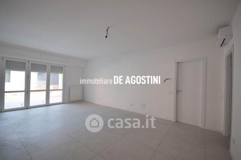 Bilocale in Via Mottarone 8 — foto 11 di 16