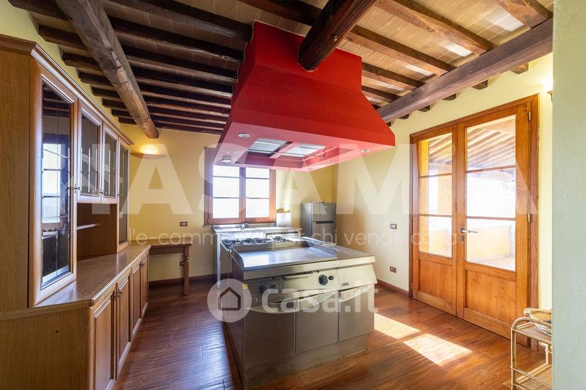 Villa in Strada di Cupi 47 — foto 4 di 31