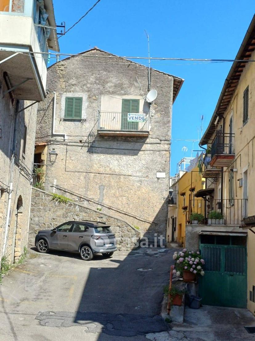 Trilocale in Via San Antonio 10 a — foto 4 di 24