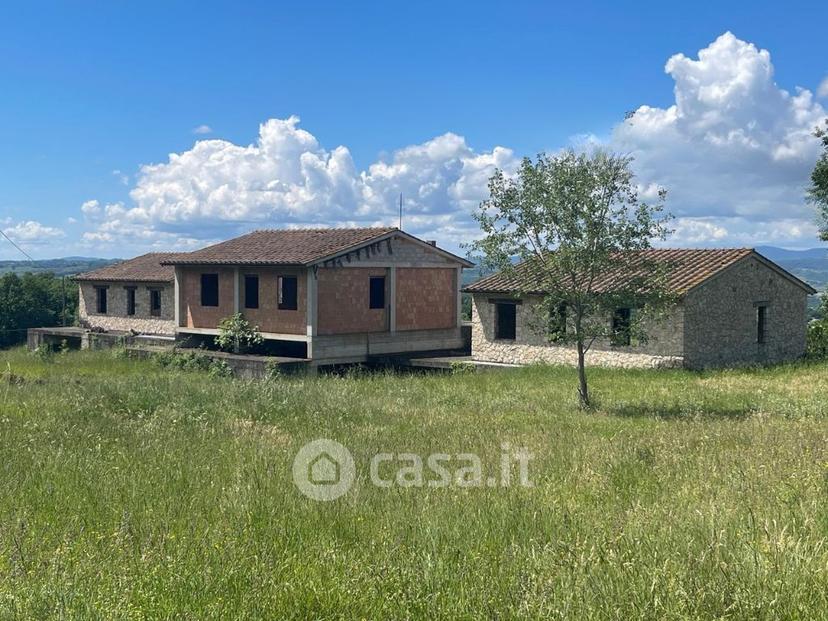 Villa in Vocabolo Aussa — foto 27 di 37