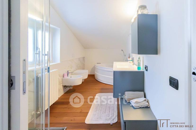 Villa in Via Don Luigi Zonca — foto 14 di 30