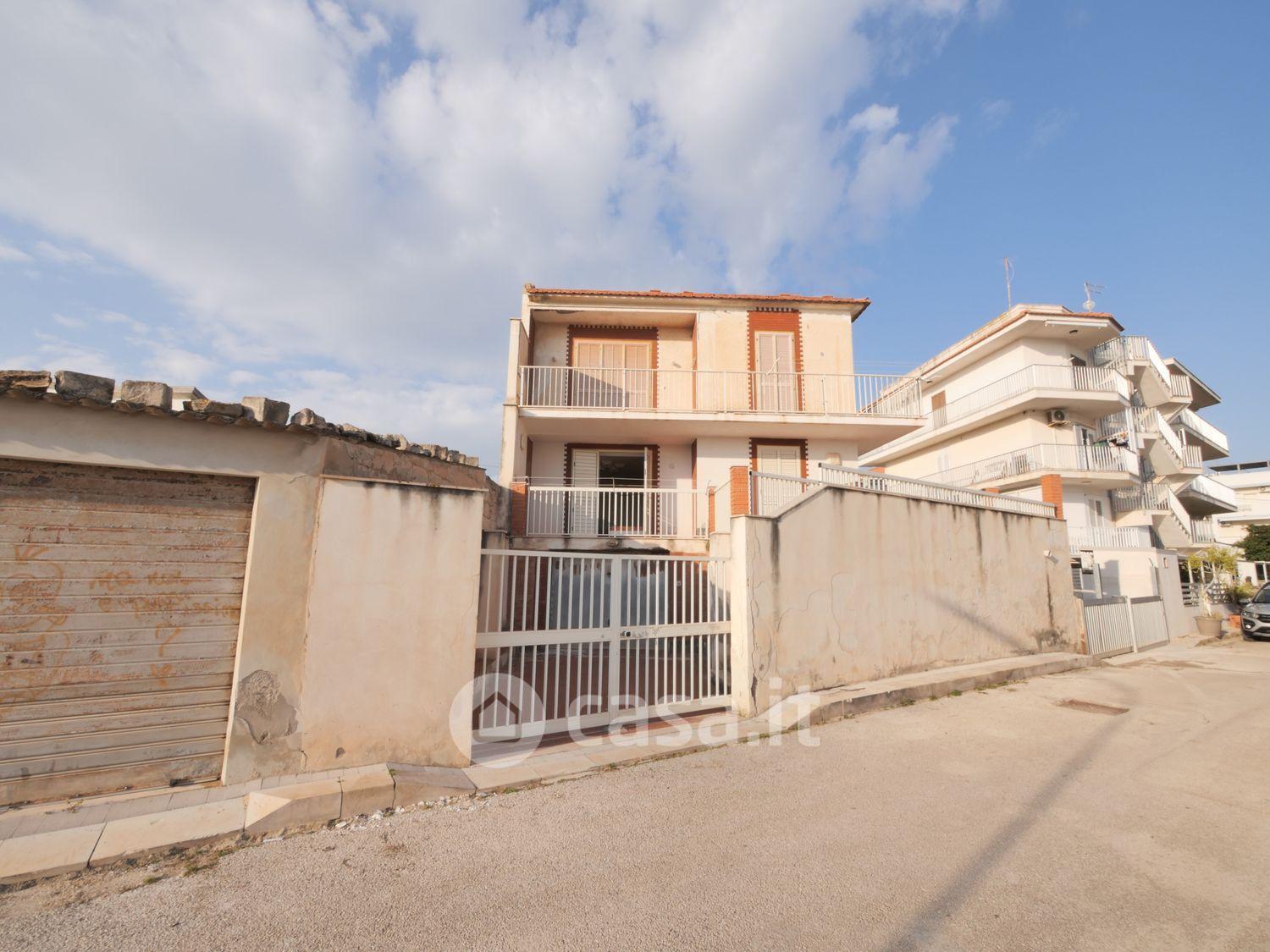 Appartamento in Via Legnano 33