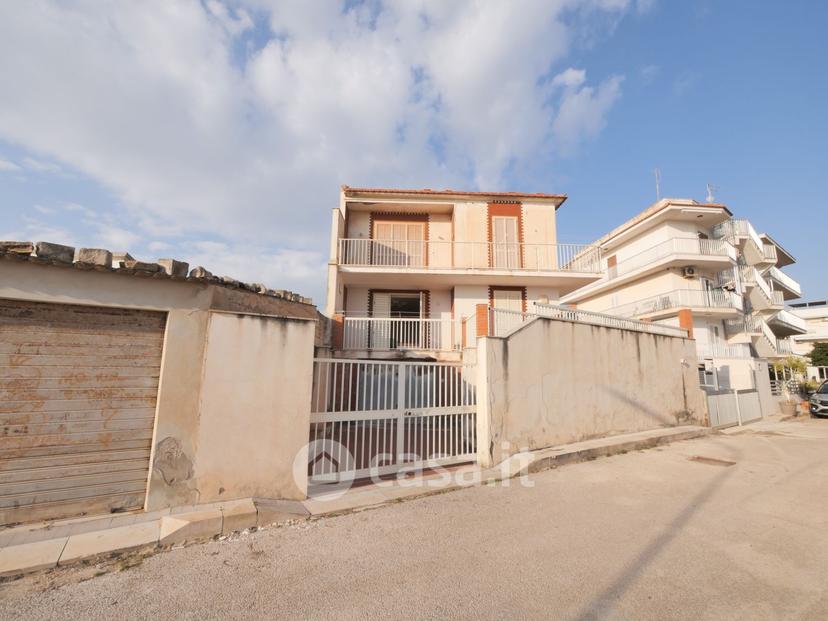 Appartamento in Via Legnano 33