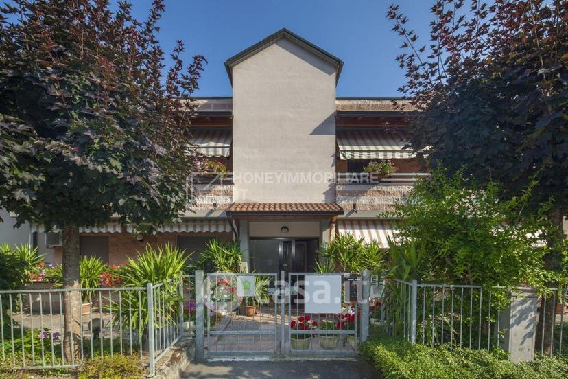 Bilocale in Via Tabiano 50 — foto 2 di 8