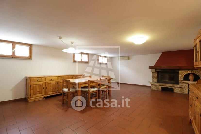 Villa in Via Terezin 5 — foto 15 di 40