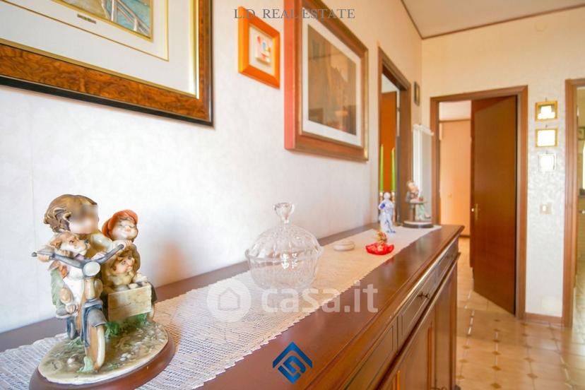 Appartamento in Via Salvatore Alessi — foto 10 di 35