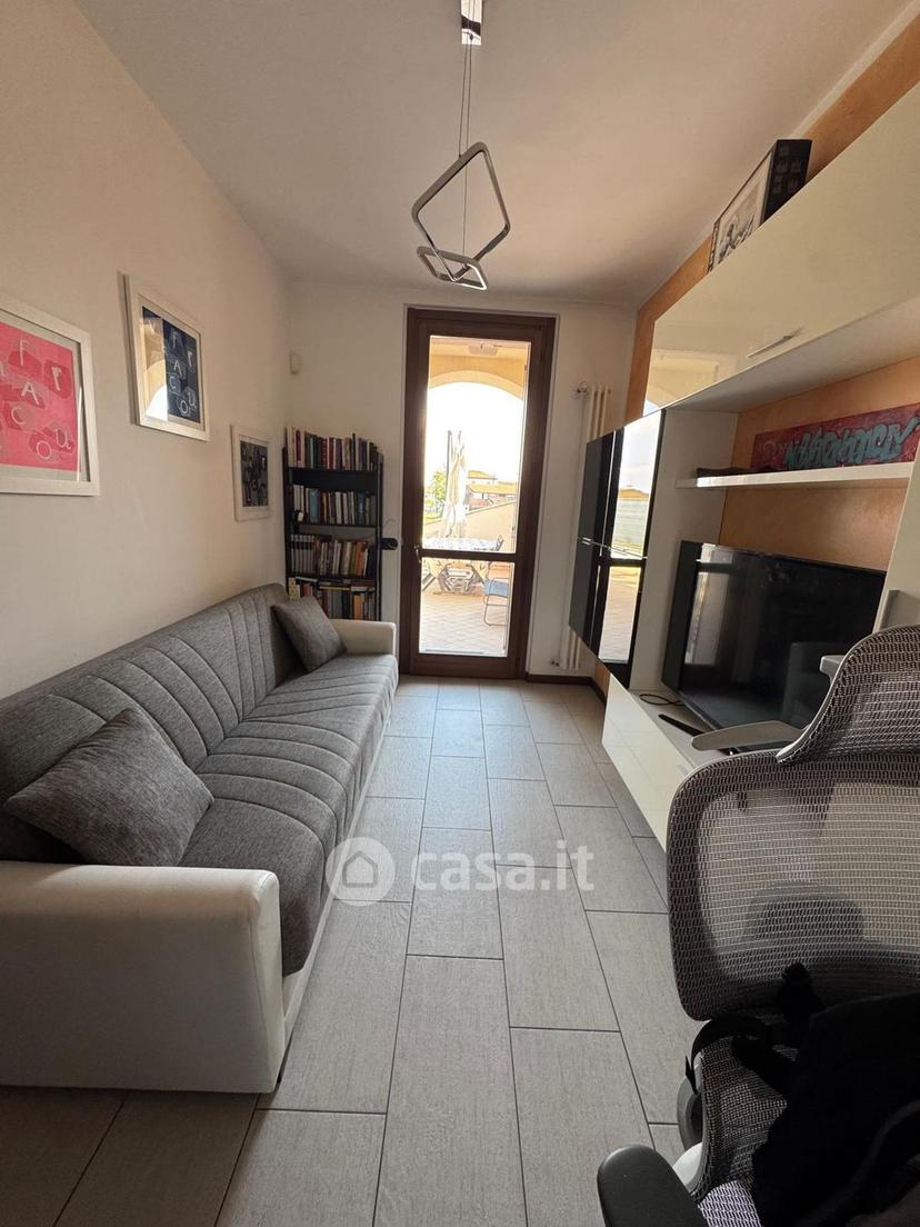 Trilocale in Via Salerano 45 — foto 22 di 30