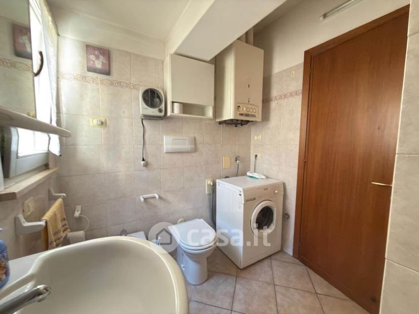 Quadrilocale in Via Federico Frezzi — foto 19 di 21