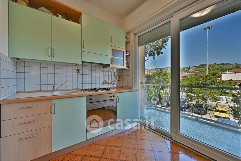 Trilocale in Via Sottana alla Foce 8 — foto 28 di 38