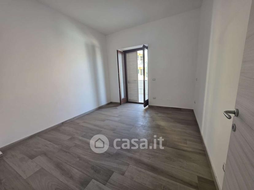Trilocale in Via Costantinopoli