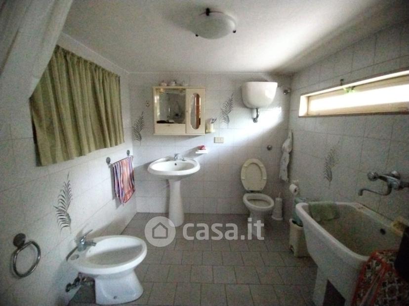 Appartamento in Via Monsignor Mario Ghiga — foto 9 di 19
