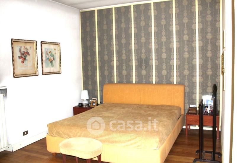 Villa in Via Rossini Gioacchino 14 — foto 22 di 35