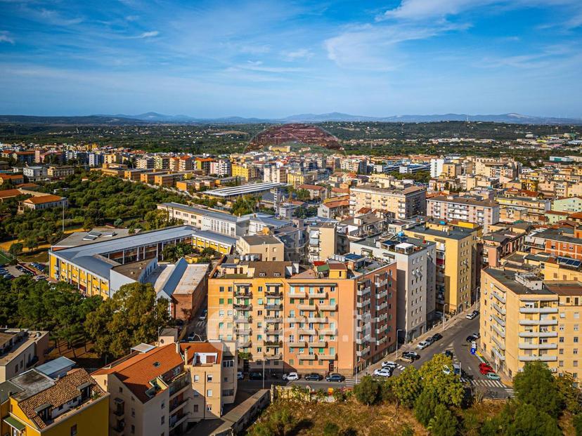 Quadrilocale in Via Rizzeddu 17 — foto 11 di 60