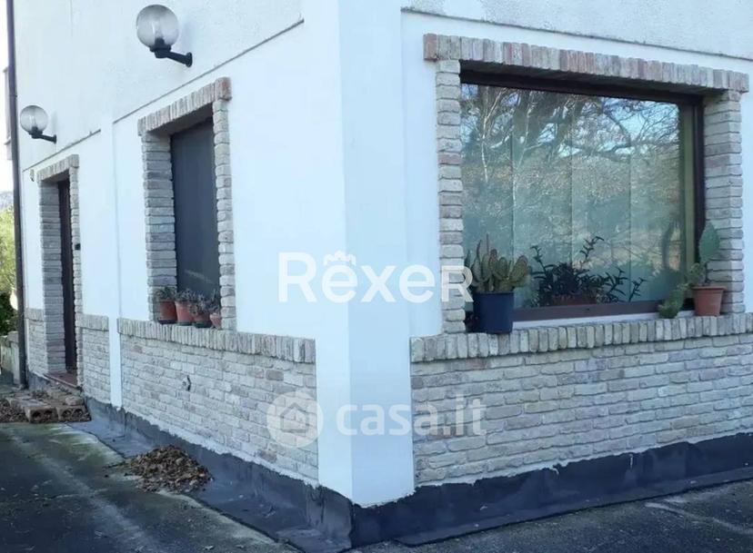 Villa in Contrada Covatta — foto 2 di 2