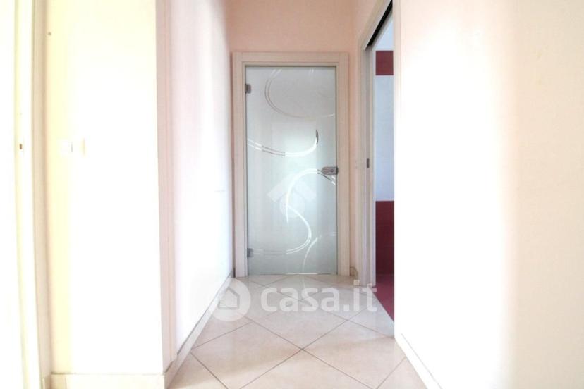 Trilocale in Via Nicola Scarano — foto 7 di 18