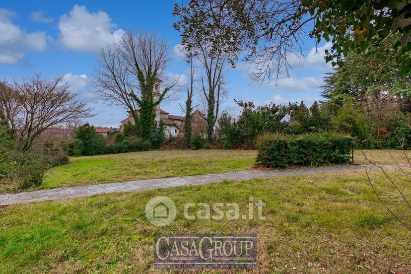 Villa in Via Enrico Fermi — foto 18 di 31